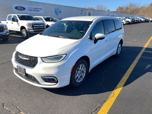 2023 Chrysler Pacifica Touring