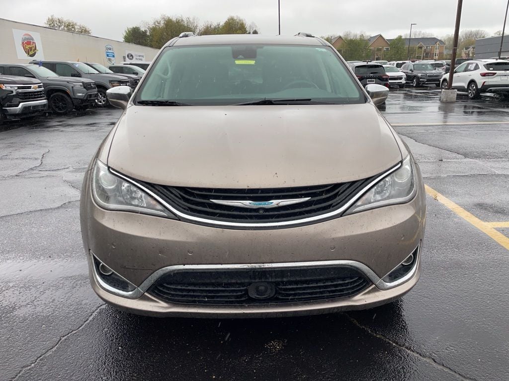 2017 Chrysler Pacifica Hybrid Platinum