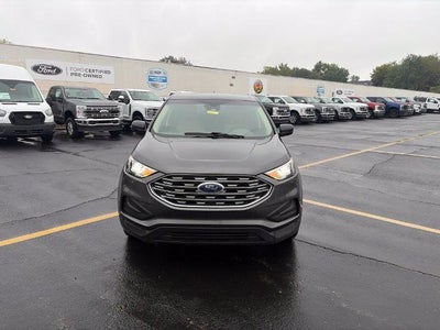 2020 Ford Edge SE