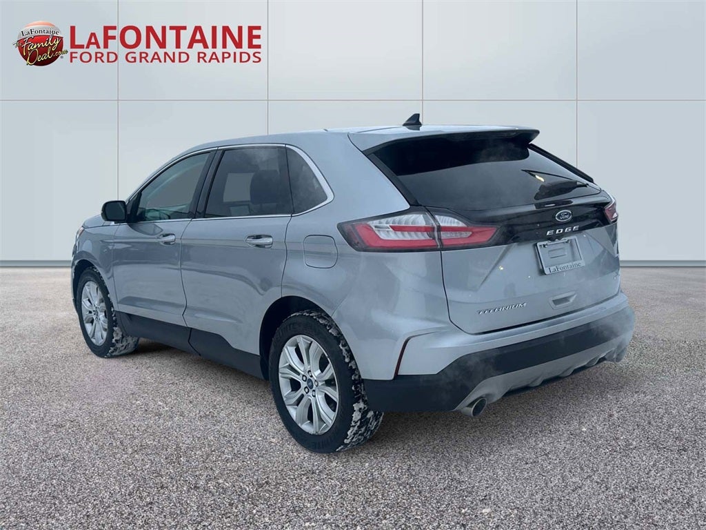 2022 Ford Edge Titanium