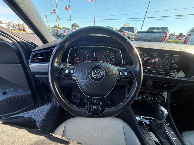 2019 Volkswagen Jetta R-Line