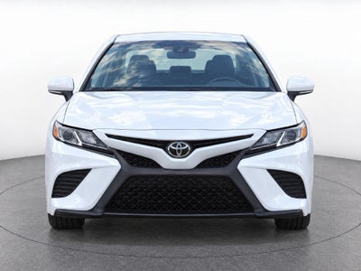 2018 Toyota Camry SE