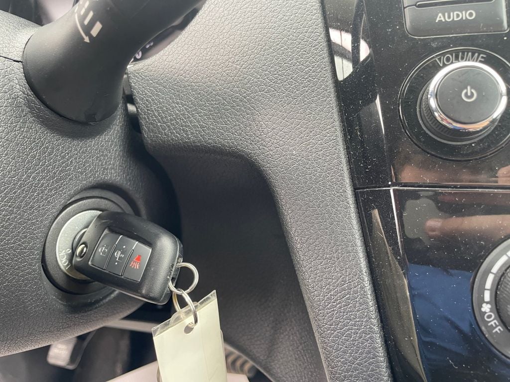 2020 Nissan Rogue S