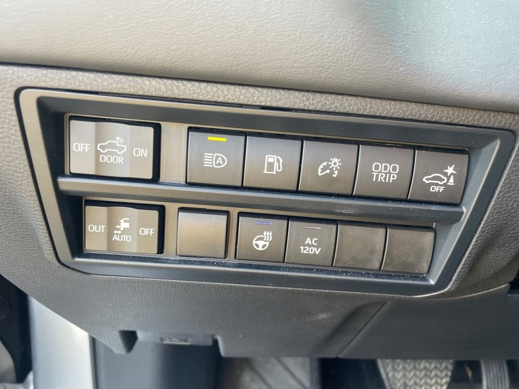 2024 Toyota Tundra Hybrid Platinum