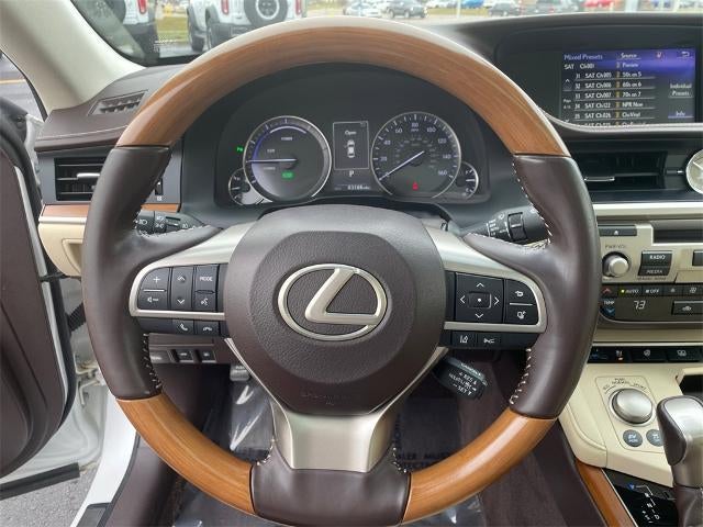 2018 Lexus ES 300h