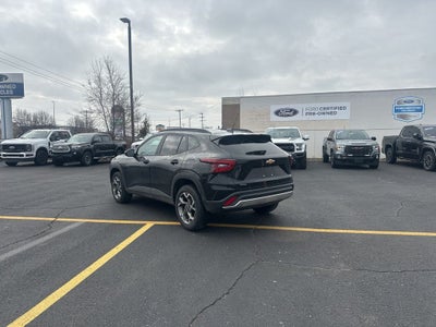 2025 Chevrolet Trax LT