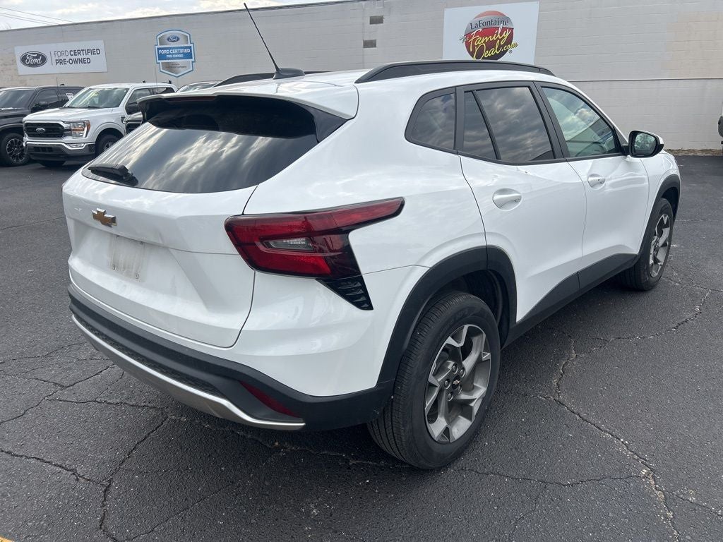 2025 Chevrolet Trax LT