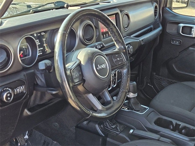 2021 Jeep Gladiator Willys 4WD