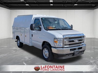 2027 Ford E-350SD Base Cutaway