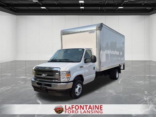 2027 Ford E-450SD Base
