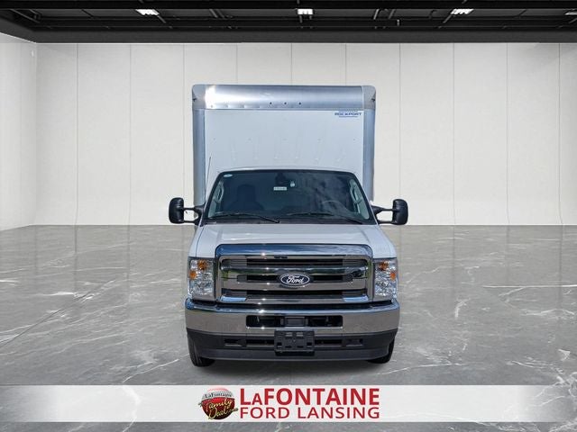 2027 Ford E-450SD Base