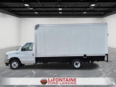 2027 Ford E-450SD Base