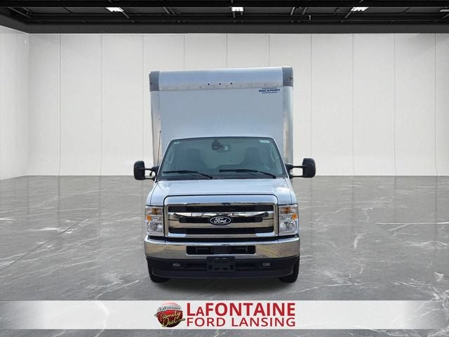 2027 Ford E-450SD Base