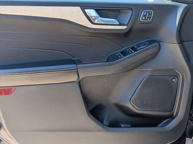 2021 Ford Escape Titanium