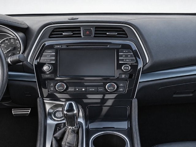 2019 Nissan Maxima SR