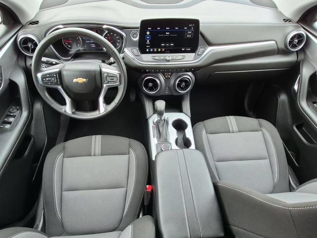 Photo 27
