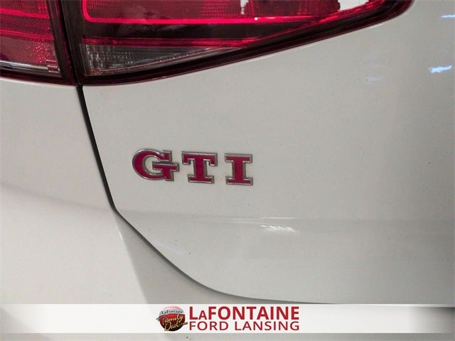 2016 Volkswagen Golf GTI S w/Performance Package