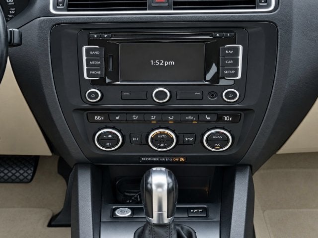2013 Volkswagen Jetta Hybrid SEL Premium