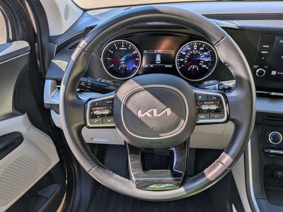 2023 Kia Carnival LX Seat Package