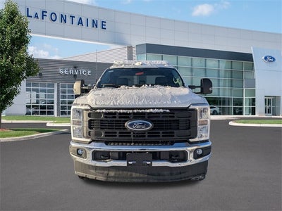 2025 Ford F-250SD XL 8' READING ENCLOSED SERVICE BODY