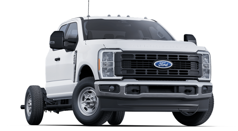 2025 Ford F-250SD XL 8' READING ENCLOSED SERVICE BODY