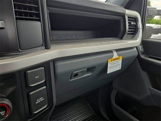 2025 Ford F-250SD XL 8' SERVICE BODY