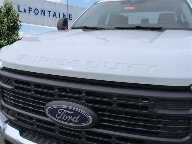 2025 Ford F-250SD XL 8' SERVICE BODY