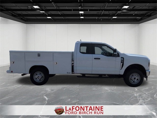 2025 Ford F-350SD XL 9' SERVICE BODY SRW