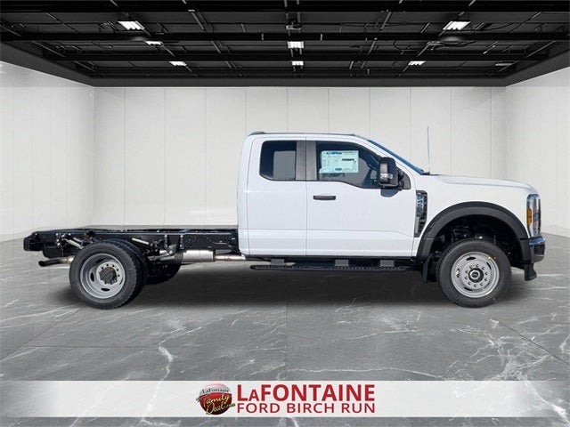 2026 Ford F-450SD XL Knapheide Enclosed service body