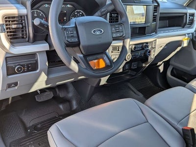 2025 Ford F-600SD XL