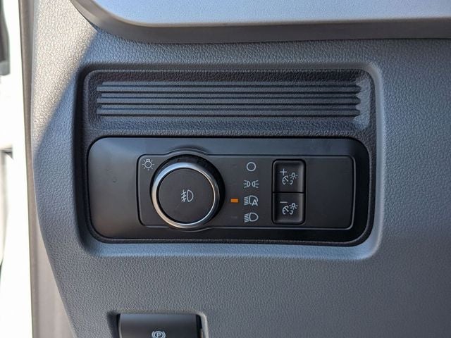 2025 Ford F-600SD XL