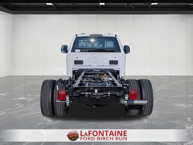 2025 Ford F-600SD XL