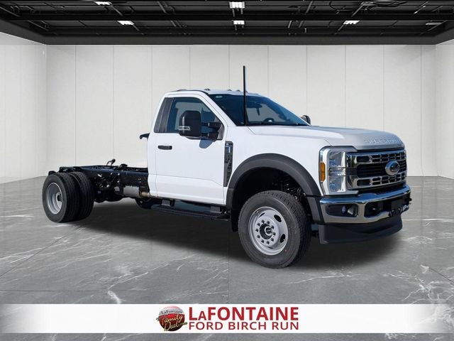 2025 Ford F-600SD XL