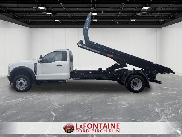 2025 Ford F-600SD XL