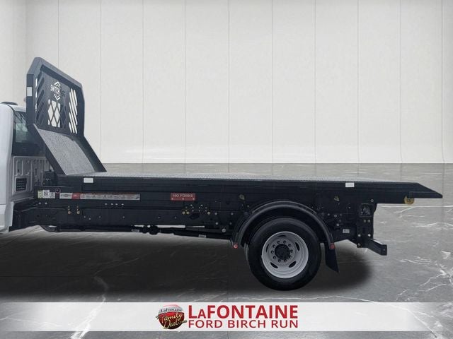 2025 Ford F-600SD XL