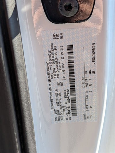 2025 Ford F-600SD 13' Knapheide KMT1 30' 8630 Stellar crane