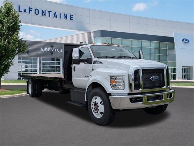 2026 Ford F-750SD Base