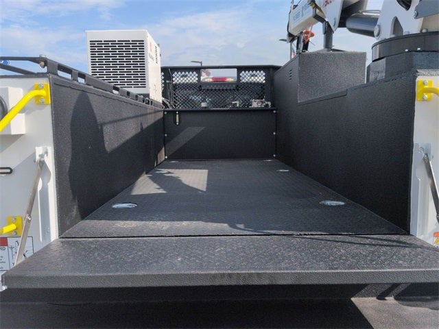 2025 Ford F-550SD XL DRW