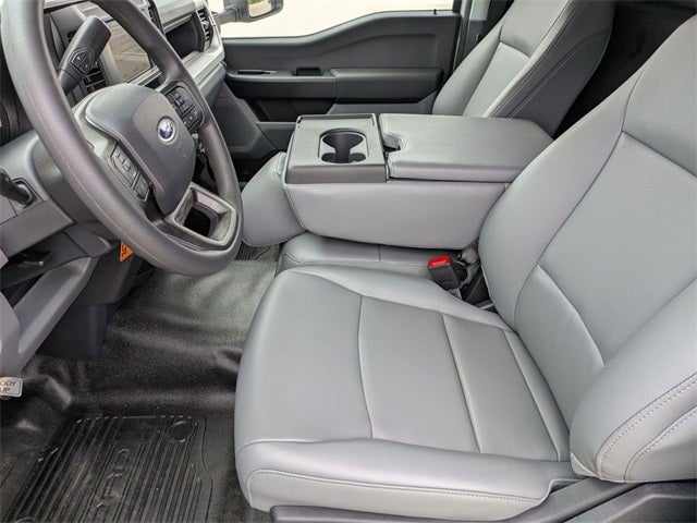 2025 Ford F-450SD XL 12' READING LANDSCAPER WITH TARP