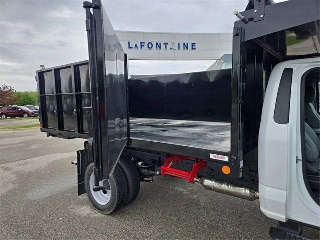 2025 Ford F-450SD XL 12' READING LANDSCAPER WITH TARP