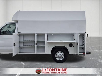 2027 Ford E-350SD Base Cutaway