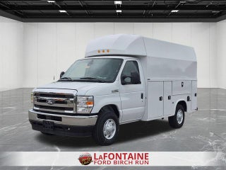 2027 Ford E-350SD Base ENCLOSED SERVICE BODY
