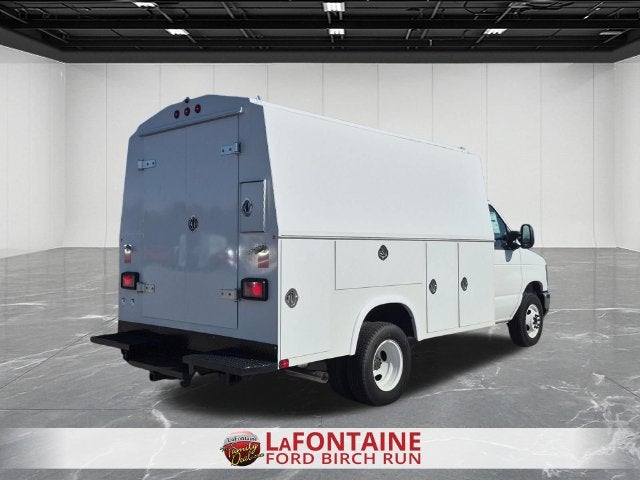 2026 Ford E-350SD Base ENCLOSED SERVICE BODY