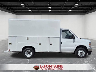 2027 Ford E-350SD Base Cutaway