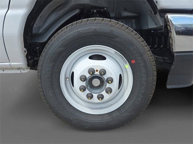 2026 Ford E-450SD Base