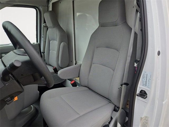 2026 Ford E-450SD Base