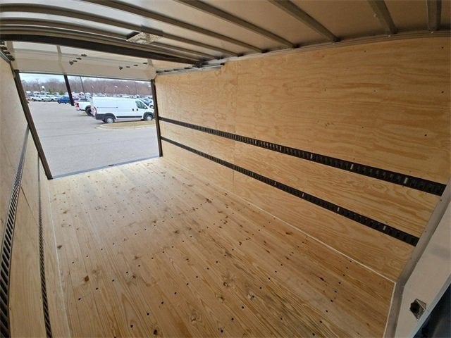 2026 Ford E-450SD Base