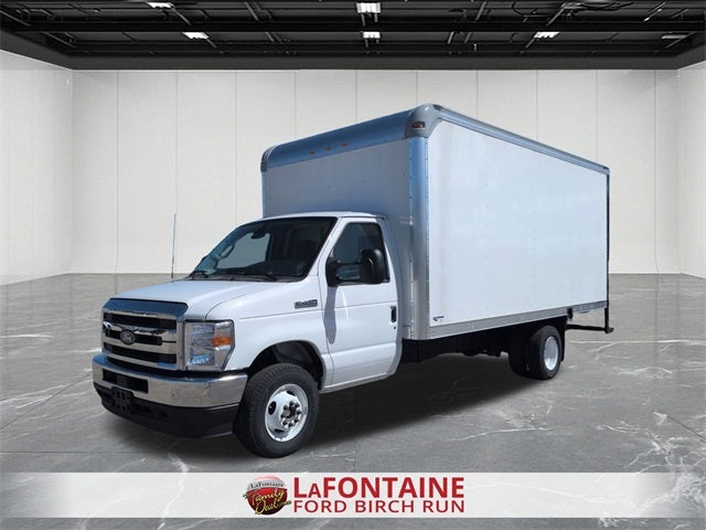 2026 Ford E-450SD Base