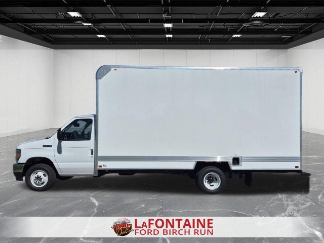 2027 Ford E-450SD Base