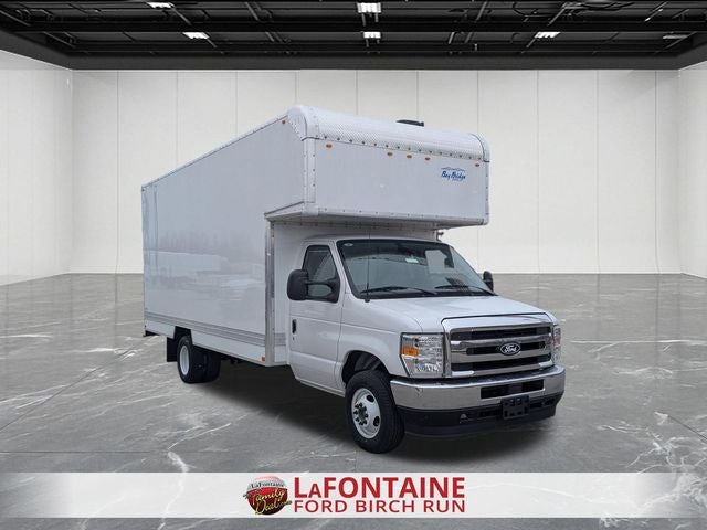 2027 Ford E-450SD Base